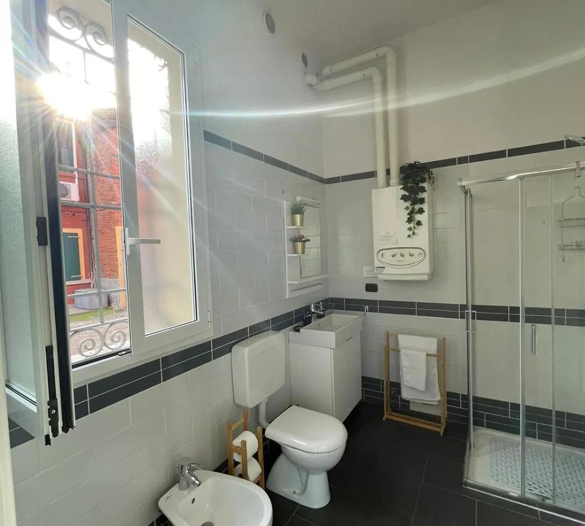 *Love'N Fly Apartament * Airport- Ducati Bologna 0*,  Italy